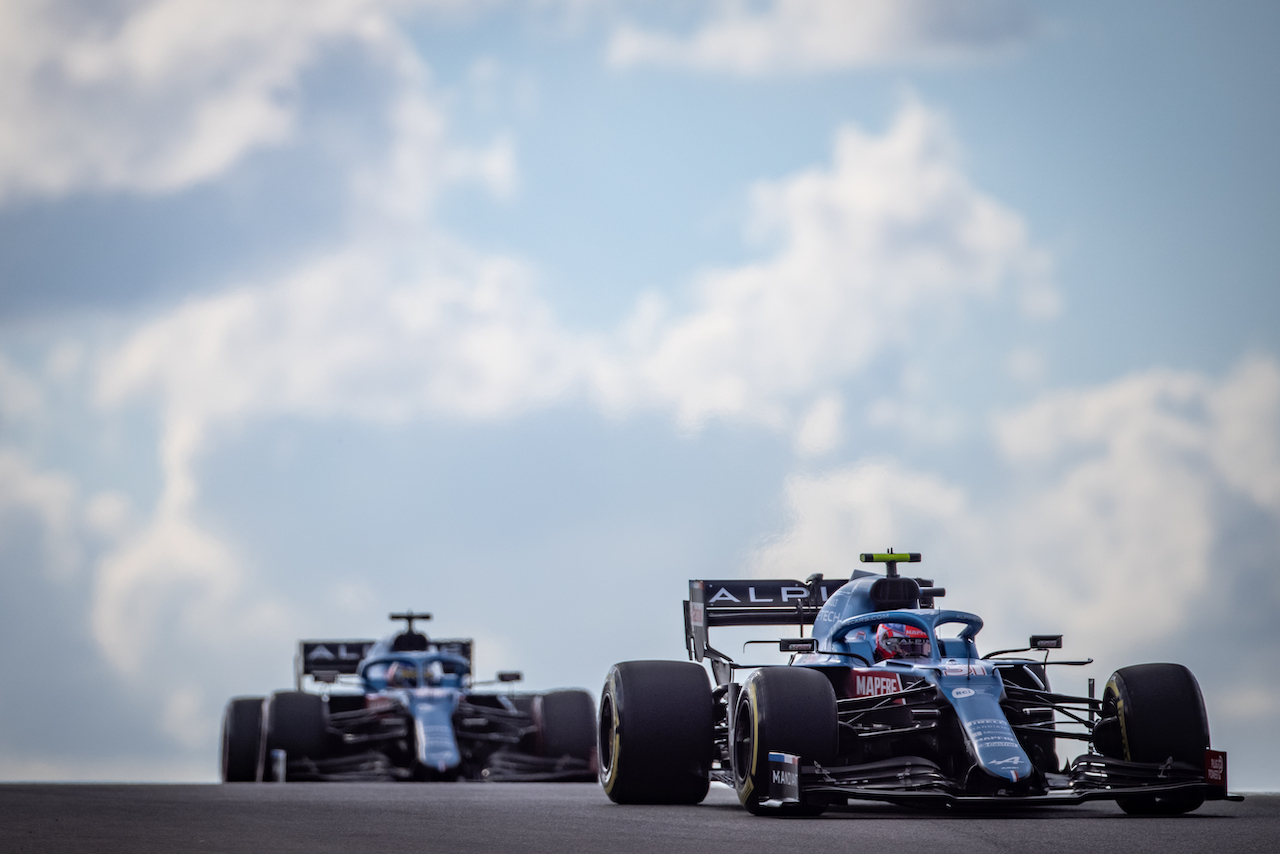 GP STATI UNITI, Esteban Ocon (FRA) Alpine F1 Team A521.
23.10.2021. Formula 1 World Championship, Rd 17, United States Grand Prix, Austin, Texas, USA, Qualifiche Day.
- www.xpbimages.com, EMail: requests@xpbimages.com © Copyright: Bearne / XPB Images