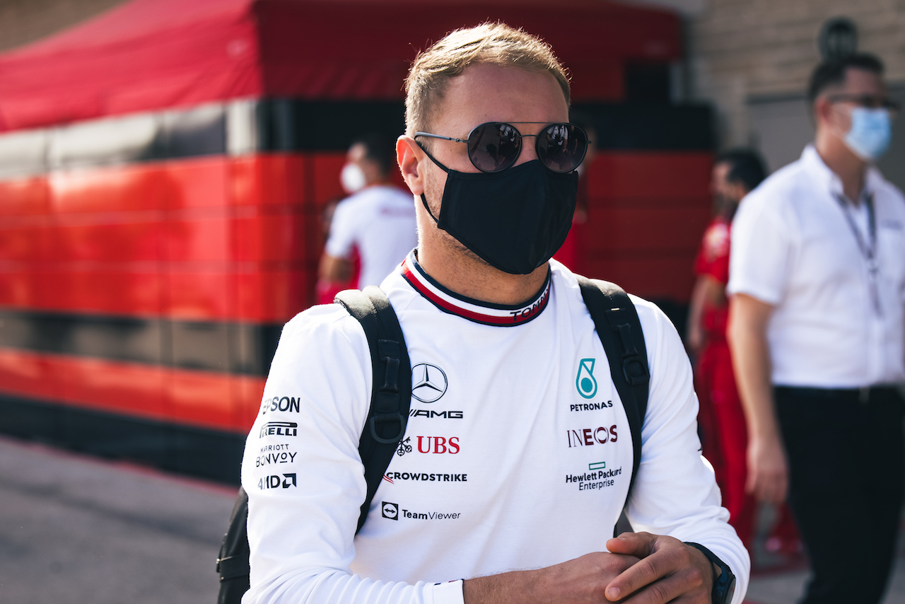 GP STATI UNITI, Valtteri Bottas (FIN) Mercedes AMG F1.
23.10.2021. Formula 1 World Championship, Rd 17, United States Grand Prix, Austin, Texas, USA, Qualifiche Day.
- www.xpbimages.com, EMail: requests@xpbimages.com © Copyright: Bearne / XPB Images