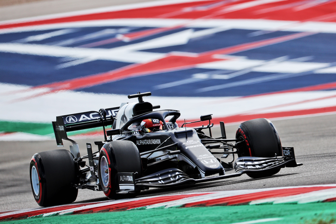 GP STATI UNITI, Yuki Tsunoda (JPN) AlphaTauri AT02.
23.10.2021. Formula 1 World Championship, Rd 17, United States Grand Prix, Austin, Texas, USA, Qualifiche Day.
- www.xpbimages.com, EMail: requests@xpbimages.com © Copyright: Batchelor / XPB Images