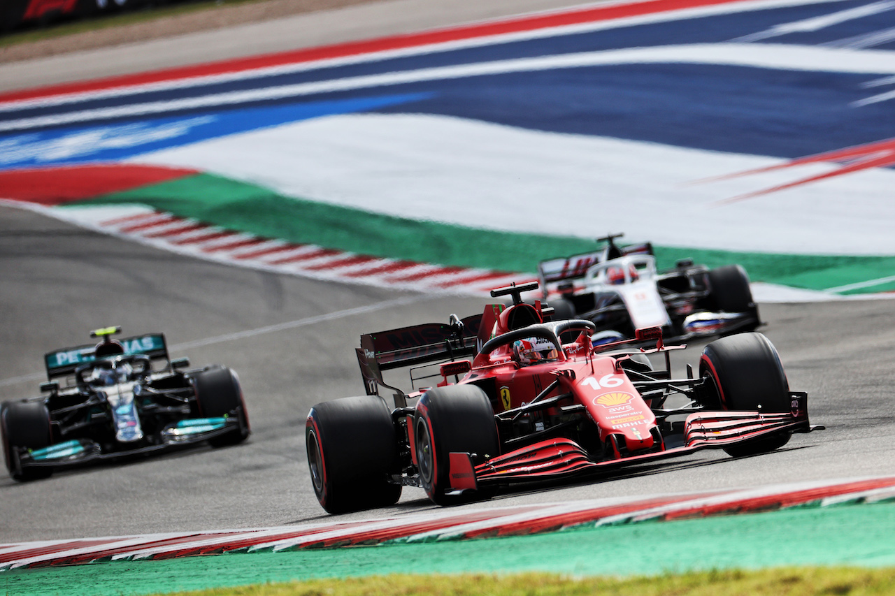GP STATI UNITI, Charles Leclerc (MON) Ferrari SF-21.
23.10.2021. Formula 1 World Championship, Rd 17, United States Grand Prix, Austin, Texas, USA, Qualifiche Day.
- www.xpbimages.com, EMail: requests@xpbimages.com © Copyright: Batchelor / XPB Images