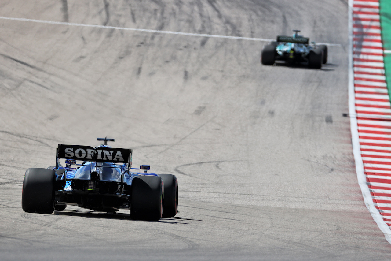 GP STATI UNITI, George Russell (GBR) Williams Racing FW43B.
23.10.2021. Formula 1 World Championship, Rd 17, United States Grand Prix, Austin, Texas, USA, Qualifiche Day.
- www.xpbimages.com, EMail: requests@xpbimages.com © Copyright: Batchelor / XPB Images