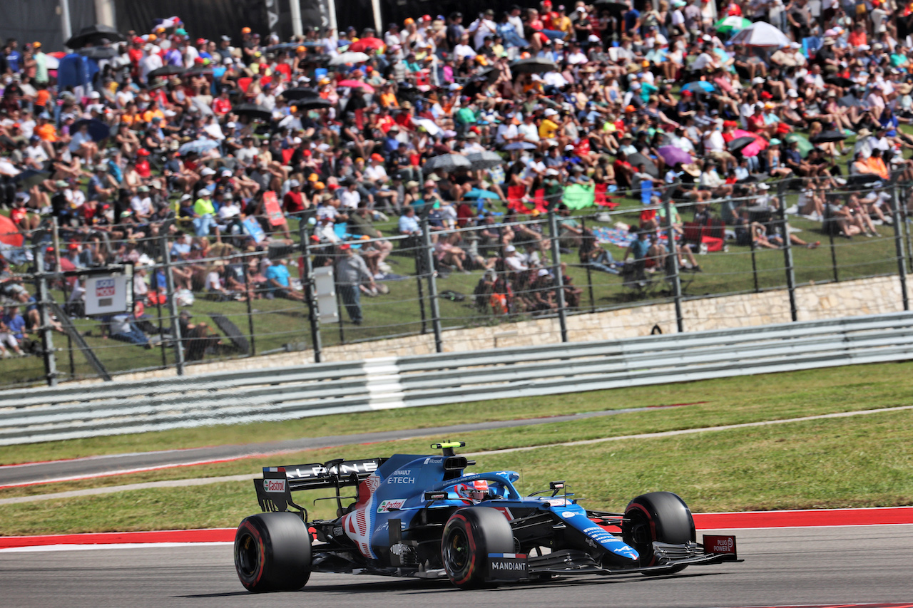 GP STATI UNITI, Esteban Ocon (FRA) Alpine F1 Team A521.
23.10.2021. Formula 1 World Championship, Rd 17, United States Grand Prix, Austin, Texas, USA, Qualifiche Day.
- www.xpbimages.com, EMail: requests@xpbimages.com © Copyright: Batchelor / XPB Images