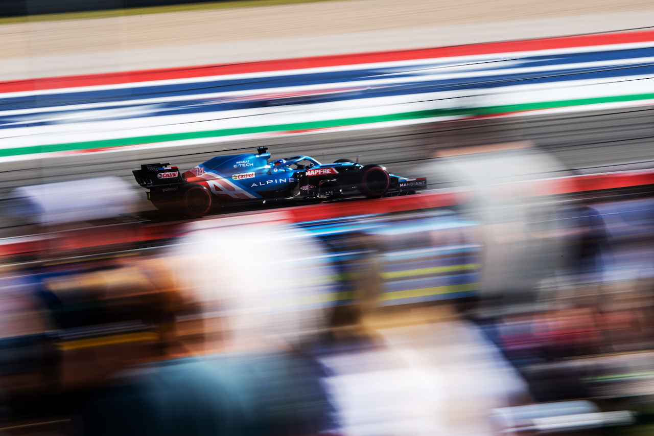 GP STATI UNITI, Fernando Alonso (ESP) Alpine F1 Team A521.
22.10.2021. Formula 1 World Championship, Rd 17, United States Grand Prix, Austin, Texas, USA, Practice Day.
- www.xpbimages.com, EMail: requests@xpbimages.com © Copyright: Price / XPB Images