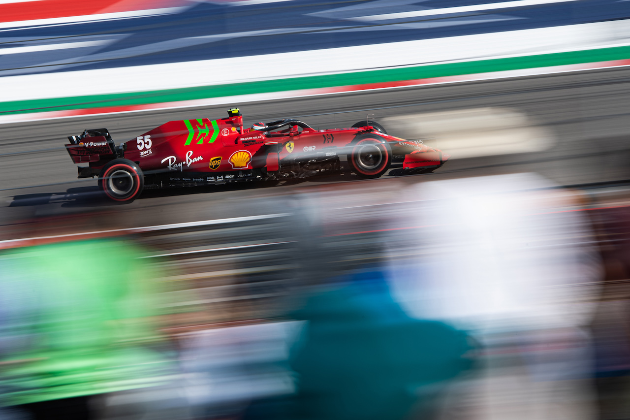 GP STATI UNITI, Carlos Sainz Jr (ESP) Ferrari SF-21.
22.10.2021. Formula 1 World Championship, Rd 17, United States Grand Prix, Austin, Texas, USA, Practice Day.
- www.xpbimages.com, EMail: requests@xpbimages.com © Copyright: Price / XPB Images