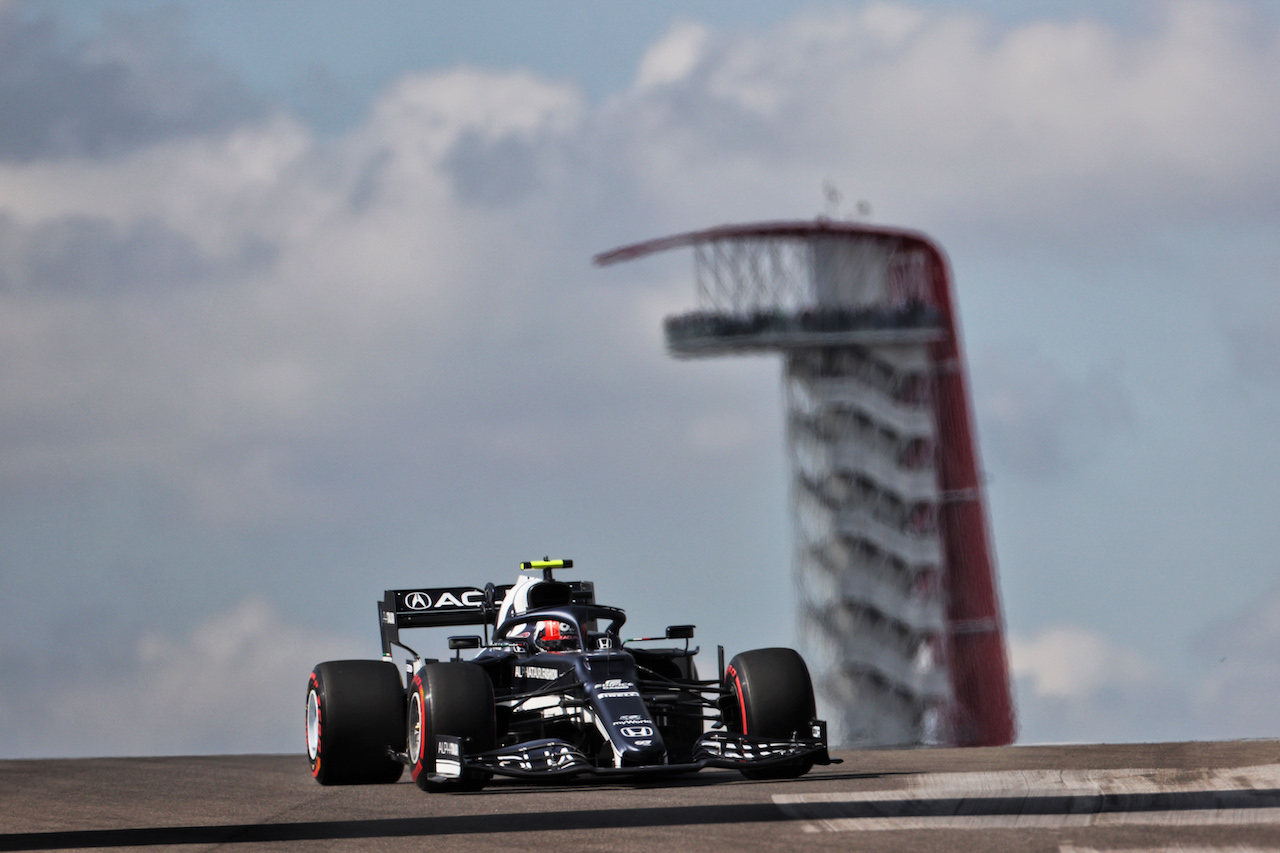 GP STATI UNITI, Pierre Gasly (FRA) AlphaTauri AT02.
22.10.2021. Formula 1 World Championship, Rd 17, United States Grand Prix, Austin, Texas, USA, Practice Day.
- www.xpbimages.com, EMail: requests@xpbimages.com © Copyright: Batchelor / XPB Images