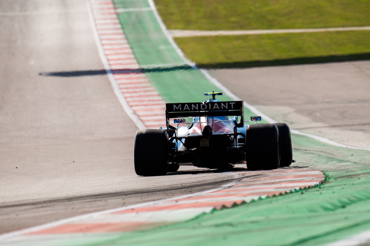 GP STATI UNITI, Esteban Ocon (FRA) Alpine F1 Team A521.
22.10.2021. Formula 1 World Championship, Rd 17, United States Grand Prix, Austin, Texas, USA, Practice Day.
- www.xpbimages.com, EMail: requests@xpbimages.com © Copyright: Price / XPB Images