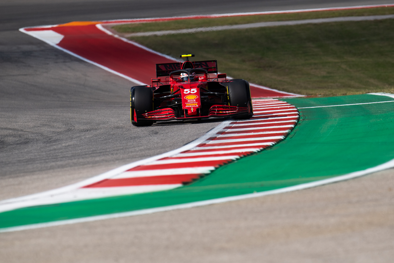 GP STATI UNITI, Carlos Sainz Jr (ESP) Ferrari SF-21.
22.10.2021. Formula 1 World Championship, Rd 17, United States Grand Prix, Austin, Texas, USA, Practice Day.
- www.xpbimages.com, EMail: requests@xpbimages.com © Copyright: Price / XPB Images