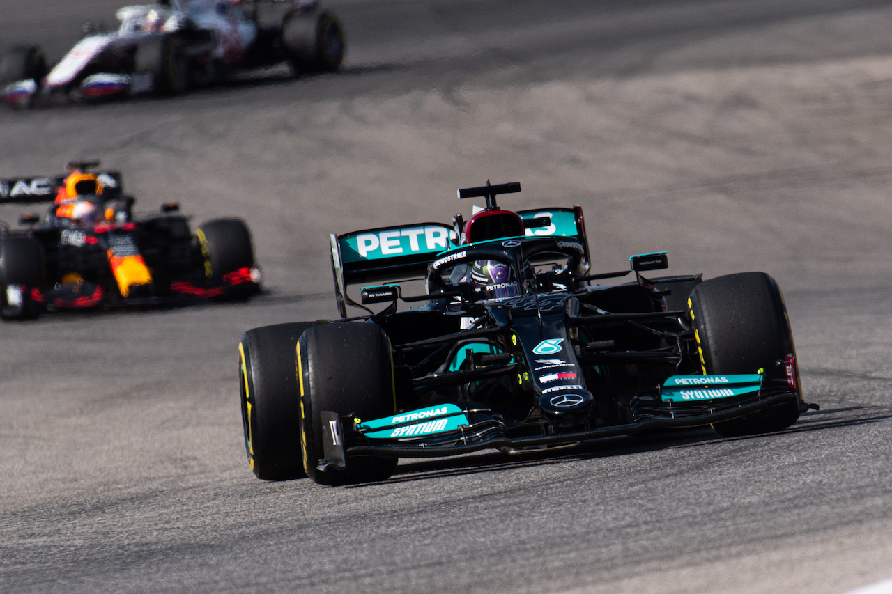 GP STATI UNITI, Lewis Hamilton (GBR) Mercedes AMG F1 W12.
22.10.2021. Formula 1 World Championship, Rd 17, United States Grand Prix, Austin, Texas, USA, Practice Day.
- www.xpbimages.com, EMail: requests@xpbimages.com © Copyright: Price / XPB Images