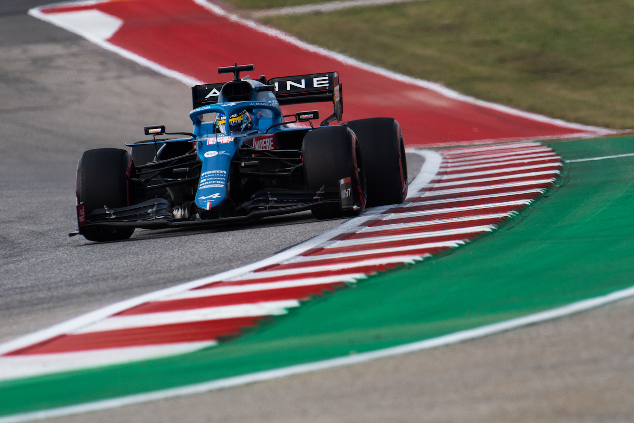 GP STATI UNITI, Fernando Alonso (ESP) Alpine F1 Team A521.
22.10.2021. Formula 1 World Championship, Rd 17, United States Grand Prix, Austin, Texas, USA, Practice Day.
- www.xpbimages.com, EMail: requests@xpbimages.com © Copyright: Price / XPB Images