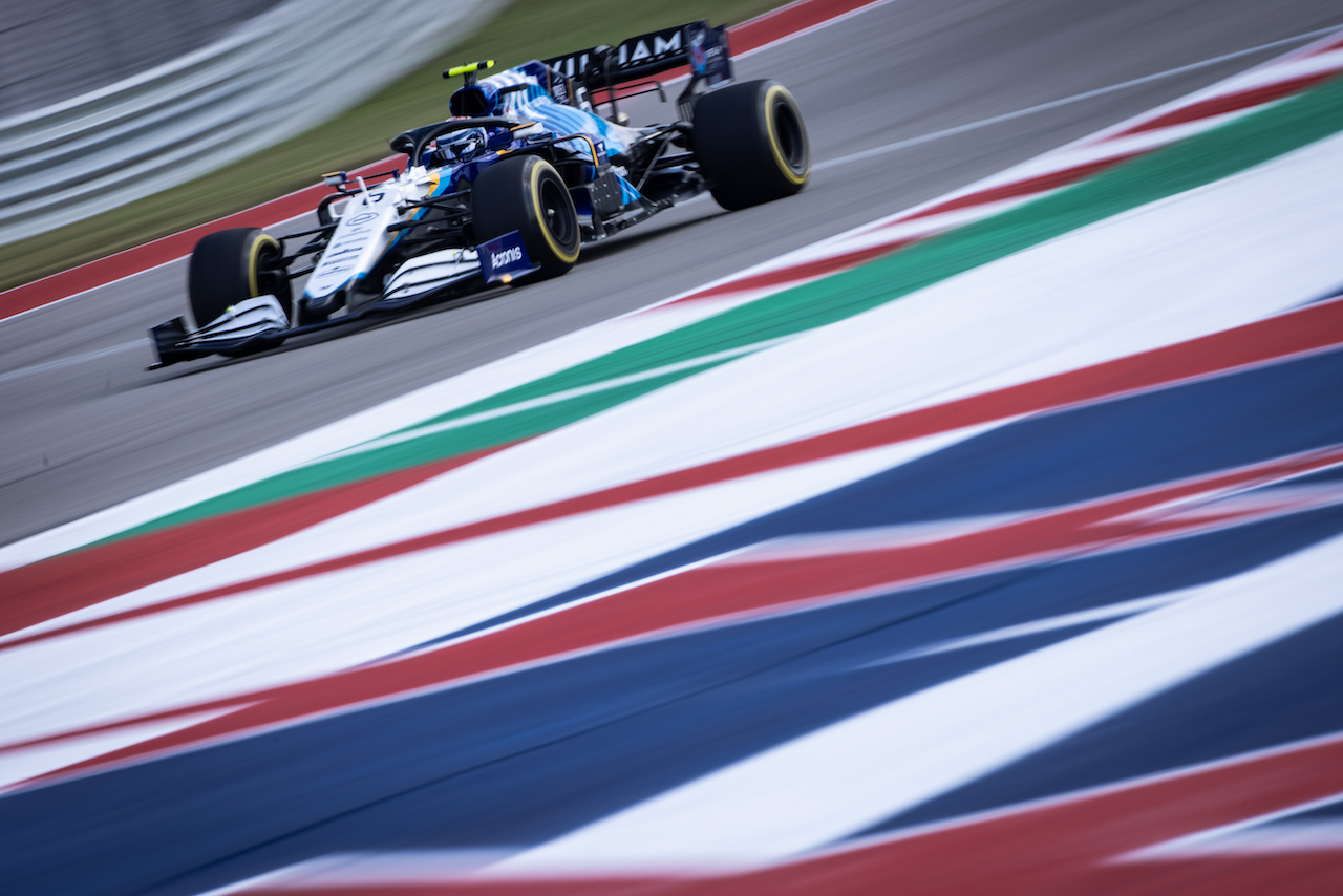 GP STATI UNITI, Nicholas Latifi (CDN) Williams Racing FW43B.
22.10.2021. Formula 1 World Championship, Rd 17, United States Grand Prix, Austin, Texas, USA, Practice Day.
- www.xpbimages.com, EMail: requests@xpbimages.com © Copyright: Bearne / XPB Images