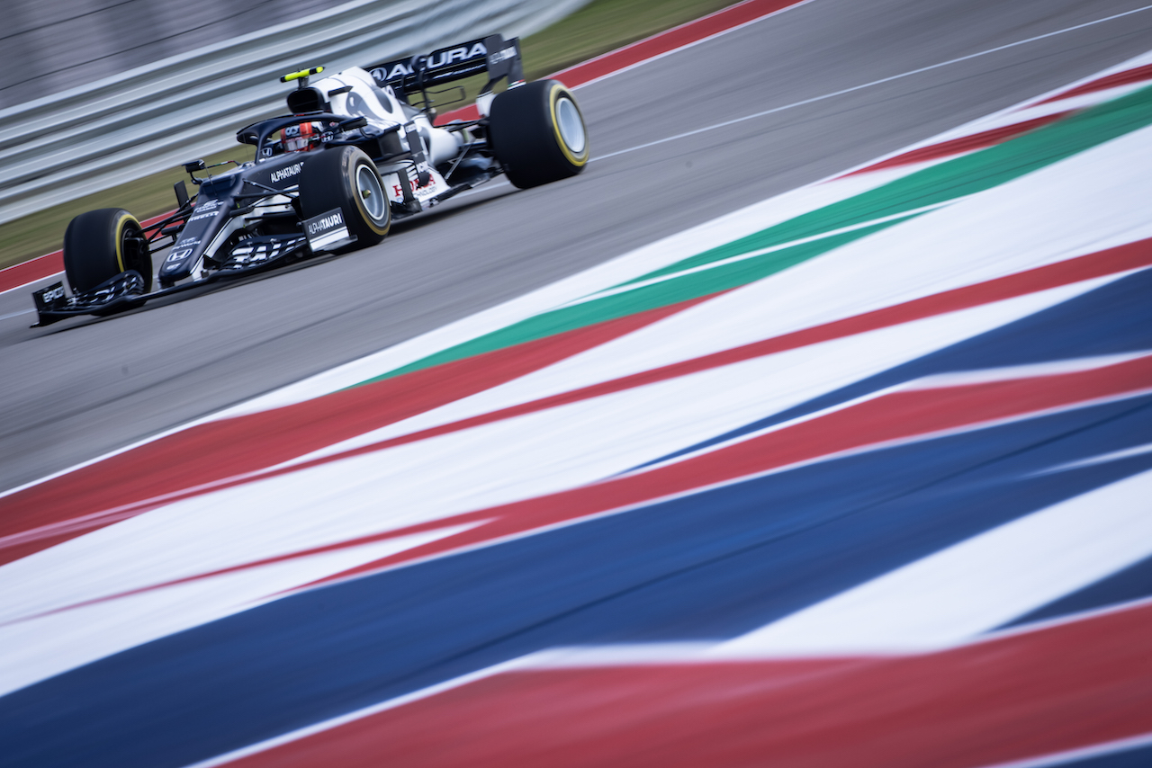 GP STATI UNITI, Pierre Gasly (FRA) AlphaTauri AT02.
22.10.2021. Formula 1 World Championship, Rd 17, United States Grand Prix, Austin, Texas, USA, Practice Day.
- www.xpbimages.com, EMail: requests@xpbimages.com © Copyright: Bearne / XPB Images