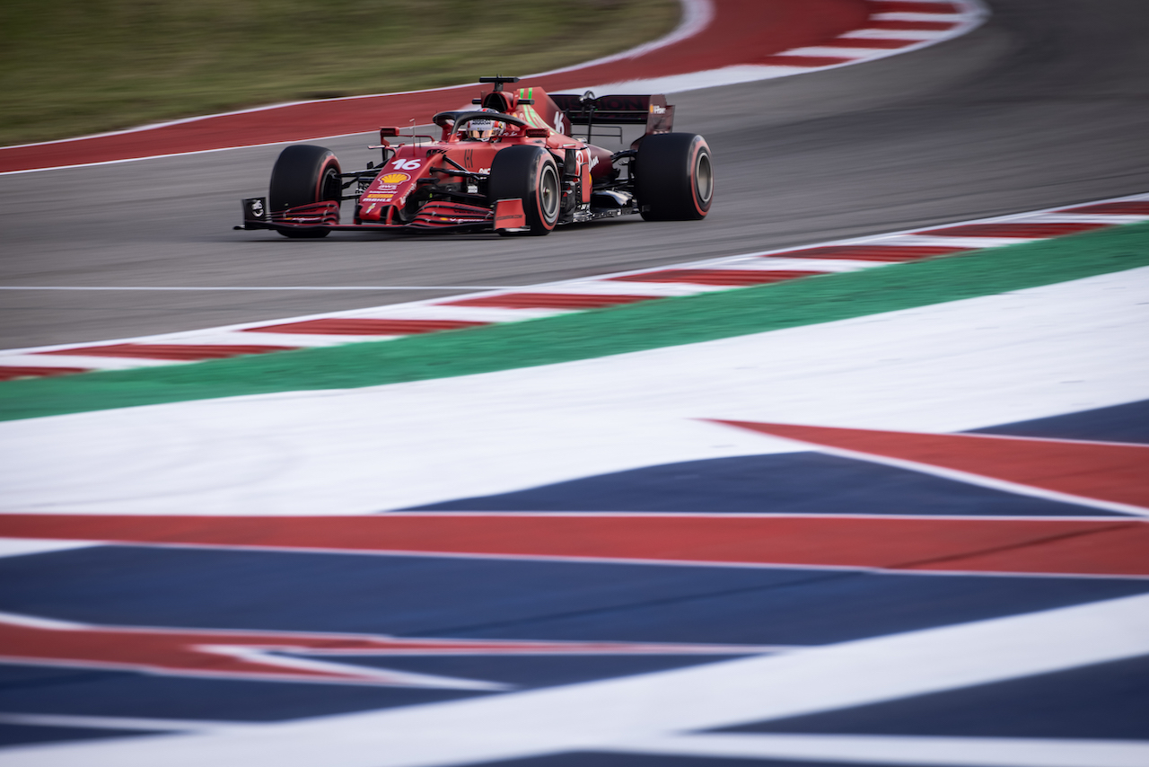 GP STATI UNITI, Charles Leclerc (MON) Ferrari SF-21.
22.10.2021. Formula 1 World Championship, Rd 17, United States Grand Prix, Austin, Texas, USA, Practice Day.
- www.xpbimages.com, EMail: requests@xpbimages.com © Copyright: Bearne / XPB Images