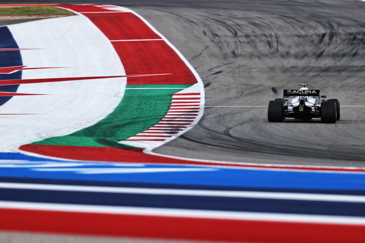 GP STATI UNITI, Pierre Gasly (FRA) AlphaTauri AT02.
22.10.2021. Formula 1 World Championship, Rd 17, United States Grand Prix, Austin, Texas, USA, Practice Day.
- www.xpbimages.com, EMail: requests@xpbimages.com © Copyright: Moy / XPB Images