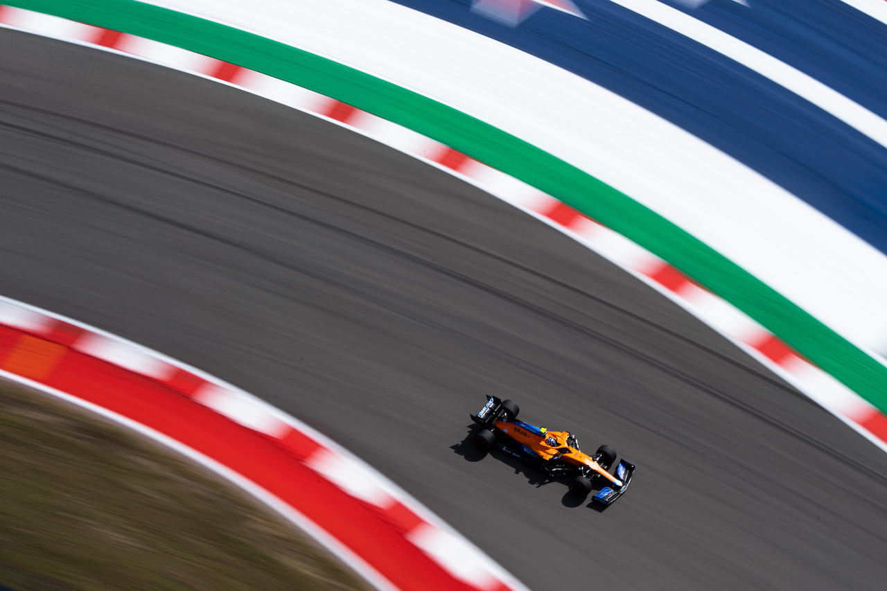 GP STATI UNITI, Lando Norris (GBR) McLaren MCL35M.
22.10.2021. Formula 1 World Championship, Rd 17, United States Grand Prix, Austin, Texas, USA, Practice Day.
- www.xpbimages.com, EMail: requests@xpbimages.com © Copyright: Price / XPB Images