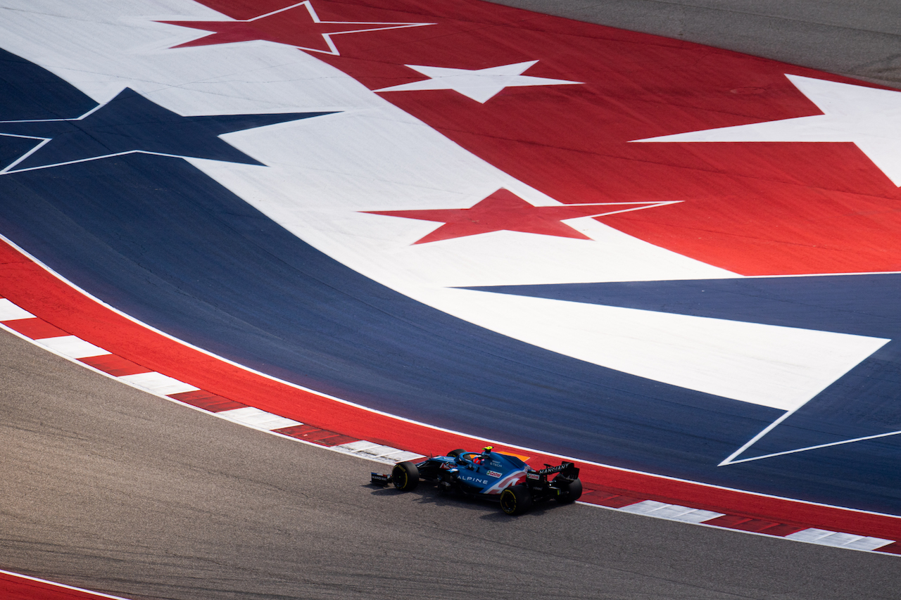 GP STATI UNITI, Esteban Ocon (FRA) Alpine F1 Team A521.
22.10.2021. Formula 1 World Championship, Rd 17, United States Grand Prix, Austin, Texas, USA, Practice Day.
- www.xpbimages.com, EMail: requests@xpbimages.com © Copyright: Price / XPB Images