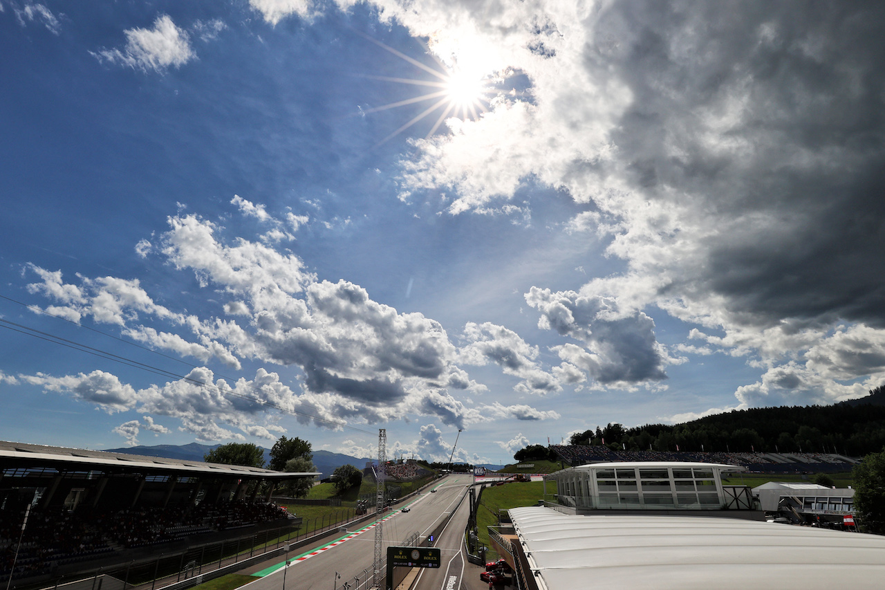 GP STIRIA, Scenic race action.
27.06.2021. Formula 1 World Championship, Rd 8, Steiermark Grand Prix, Spielberg, Austria, Gara Day.
- www.xpbimages.com, EMail: requests@xpbimages.com © Copyright: Moy / XPB Images