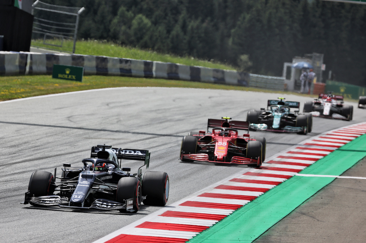GP STIRIA, Yuki Tsunoda (JPN) AlphaTauri AT02.
27.06.2021. Formula 1 World Championship, Rd 8, Steiermark Grand Prix, Spielberg, Austria, Gara Day.
- www.xpbimages.com, EMail: requests@xpbimages.com © Copyright: Batchelor / XPB Images