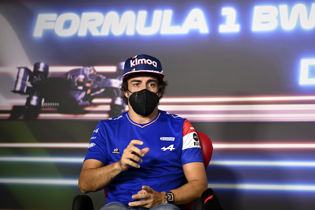 GP STIRIA, Fernando Alonso (ESP) Alpine F1 Team in the FIA Press Conference.
24.06.2021. Formula 1 World Championship, Rd 8, Steiermark Grand Prix, Spielberg, Austria, Preparation Day.
- www.xpbimages.com, EMail: requests@xpbimages.com © Copyright: FIA Pool Image for Editorial Use Only