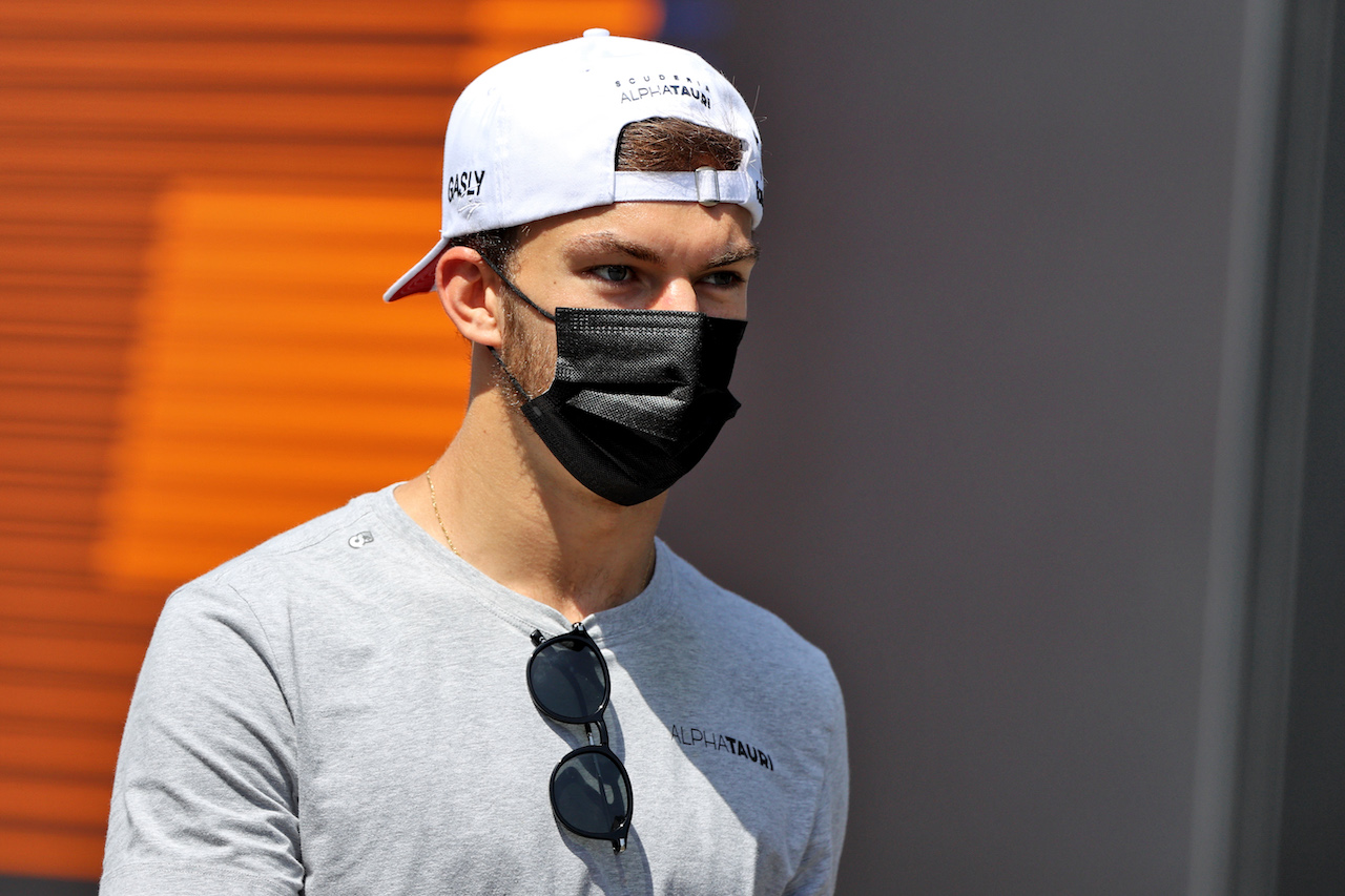 GP STIRIA, Pierre Gasly (FRA) AlphaTauri.
24.06.2021. Formula 1 World Championship, Rd 8, Steiermark Grand Prix, Spielberg, Austria, Preparation Day.
- www.xpbimages.com, EMail: requests@xpbimages.com © Copyright: Moy / XPB Images
