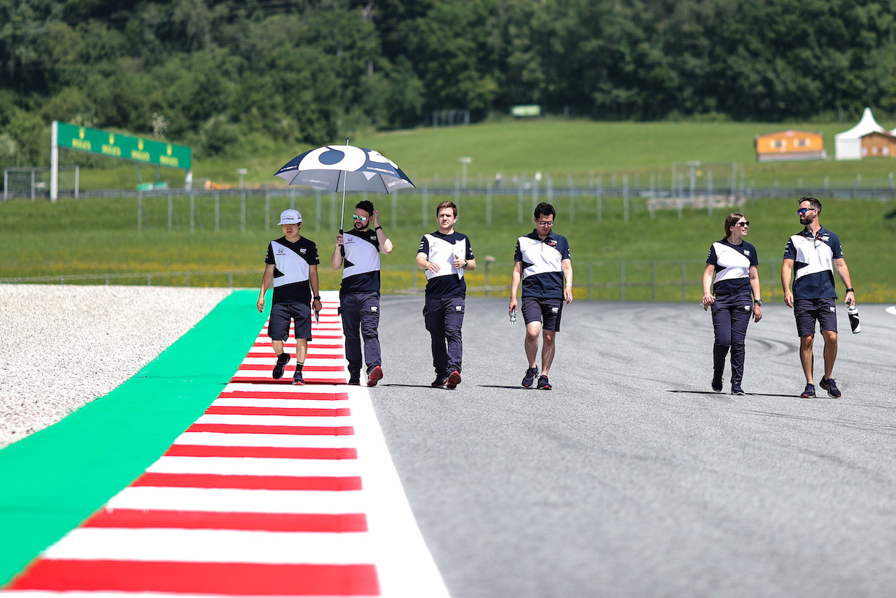 GP STIRIA, Yuki Tsunoda (JPN), Alpha Tauri 
24.06.2021. Formula 1 World Championship, Rd 8, Steiermark Grand Prix, Spielberg, Austria, Preparation Day.
- www.xpbimages.com, EMail: requests@xpbimages.com ¬© Copyright: Charniaux / XPB Images