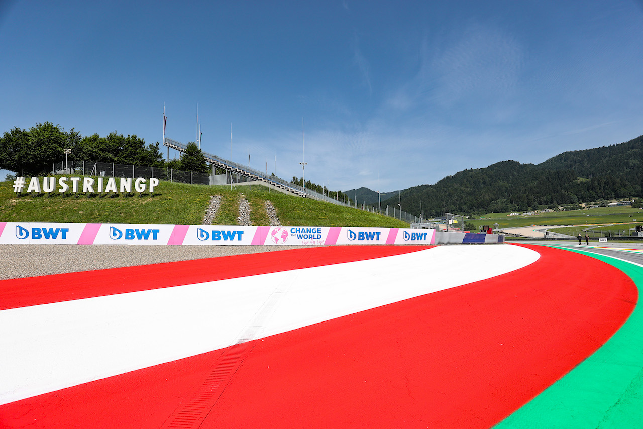 GP STIRIA, Track Atmosphere 
24.06.2021. Formula 1 World Championship, Rd 8, Steiermark Grand Prix, Spielberg, Austria, Preparation Day.
- www.xpbimages.com, EMail: requests@xpbimages.com ¬© Copyright: Charniaux / XPB Images