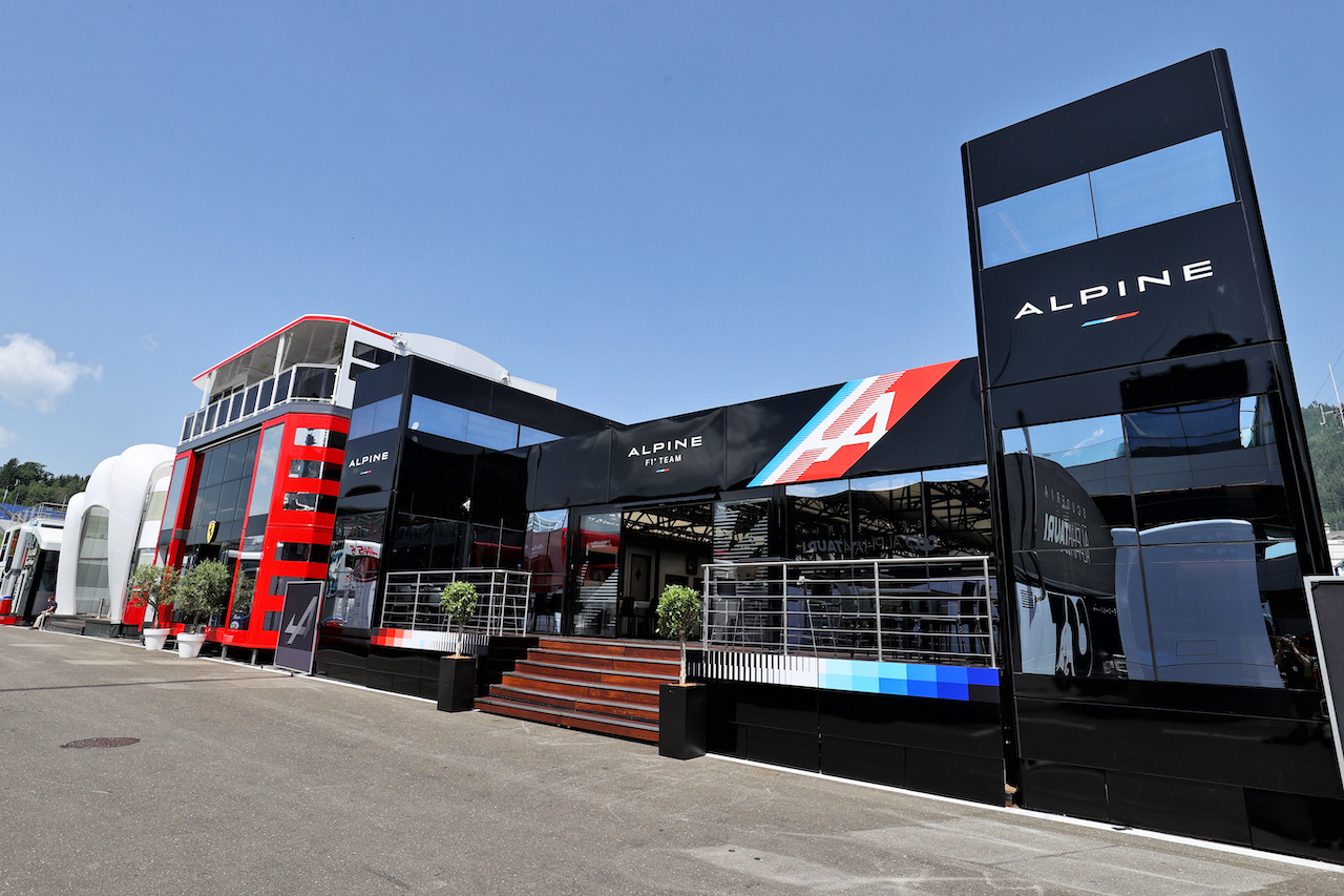 GP STIRIA, Alpine F1 Team motorhome in the paddock.
24.06.2021. Formula 1 World Championship, Rd 8, Steiermark Grand Prix, Spielberg, Austria, Preparation Day.
- www.xpbimages.com, EMail: requests@xpbimages.com © Copyright: Moy / XPB Images