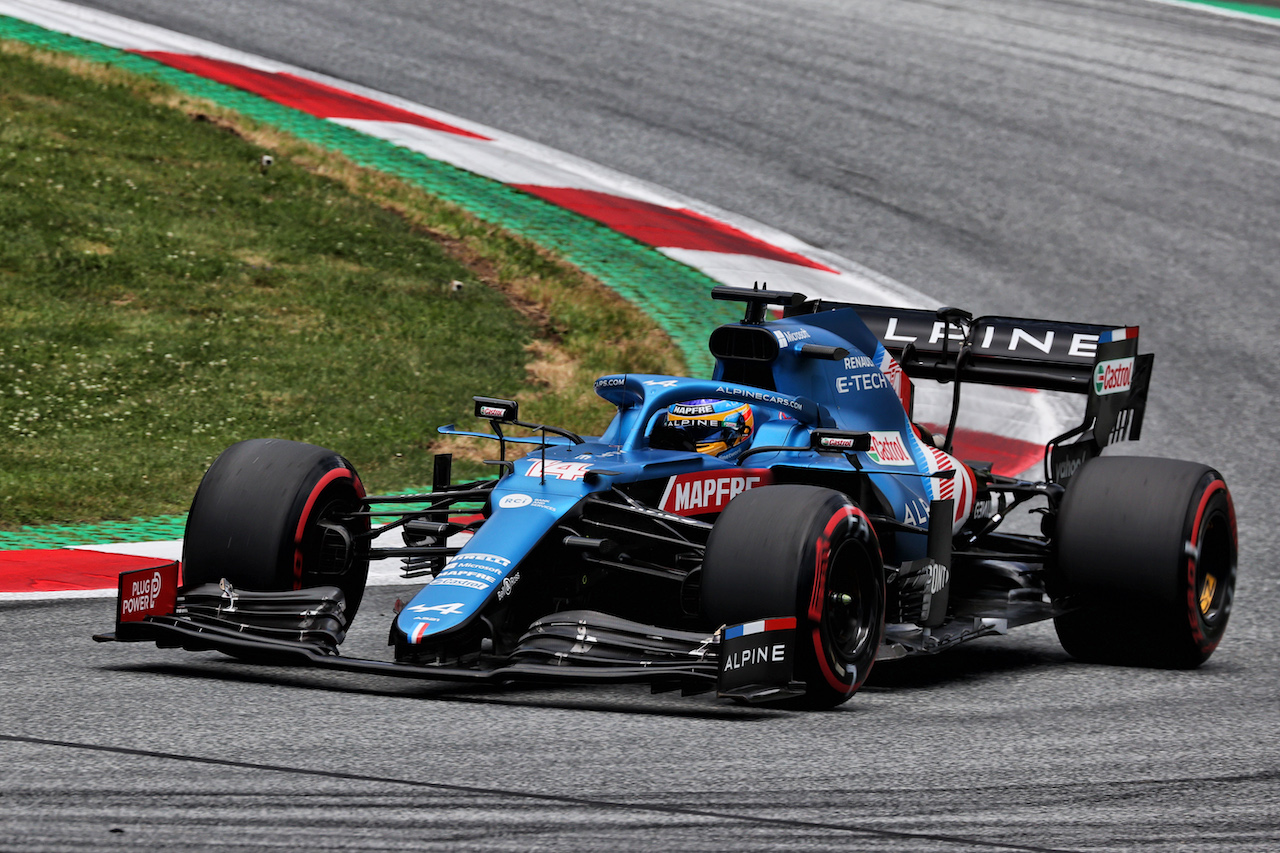 GP STIRIA, Fernando Alonso (ESP) Alpine F1 Team A521.
26.06.2021. Formula 1 World Championship, Rd 8, Steiermark Grand Prix, Spielberg, Austria, Qualifiche Day.
- www.xpbimages.com, EMail: requests@xpbimages.com © Copyright: Batchelor / XPB Images