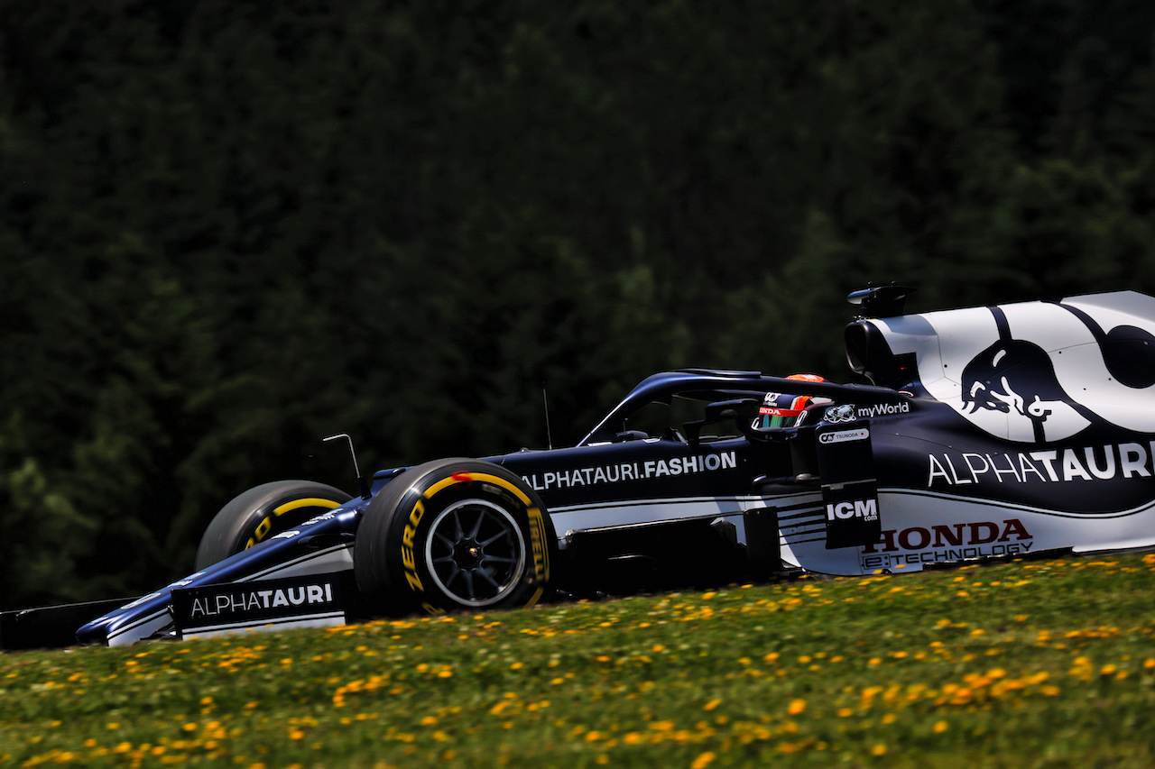 GP STIRIA, Yuki Tsunoda (JPN) AlphaTauri AT02.
26.06.2021. Formula 1 World Championship, Rd 8, Steiermark Grand Prix, Spielberg, Austria, Qualifiche Day.
- www.xpbimages.com, EMail: requests@xpbimages.com © Copyright: Batchelor / XPB Images