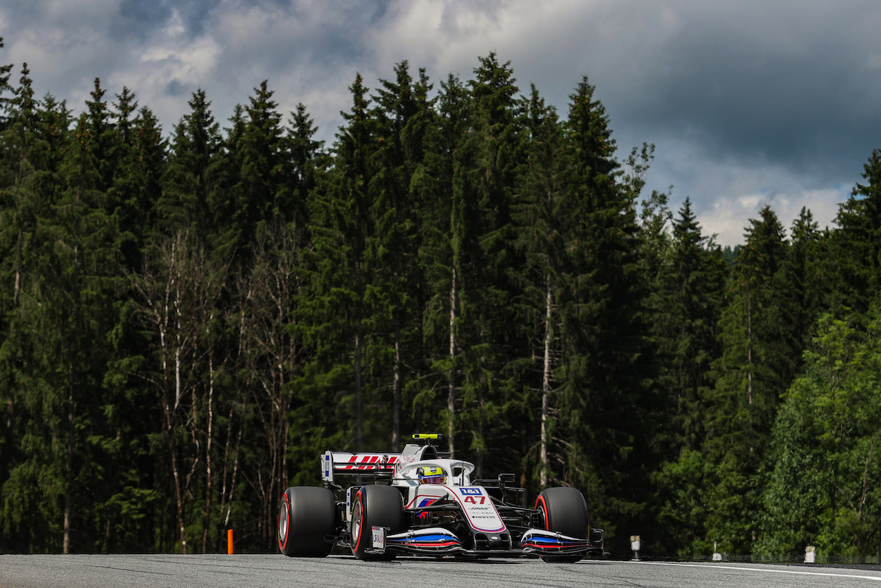GP STIRIA, Mick Schumacher (GER), Haas F1 Team 
26.06.2021. Formula 1 World Championship, Rd 8, Steiermark Grand Prix, Spielberg, Austria, Qualifiche Day.
- www.xpbimages.com, EMail: requests@xpbimages.com ¬© Copyright: Charniaux / XPB Images