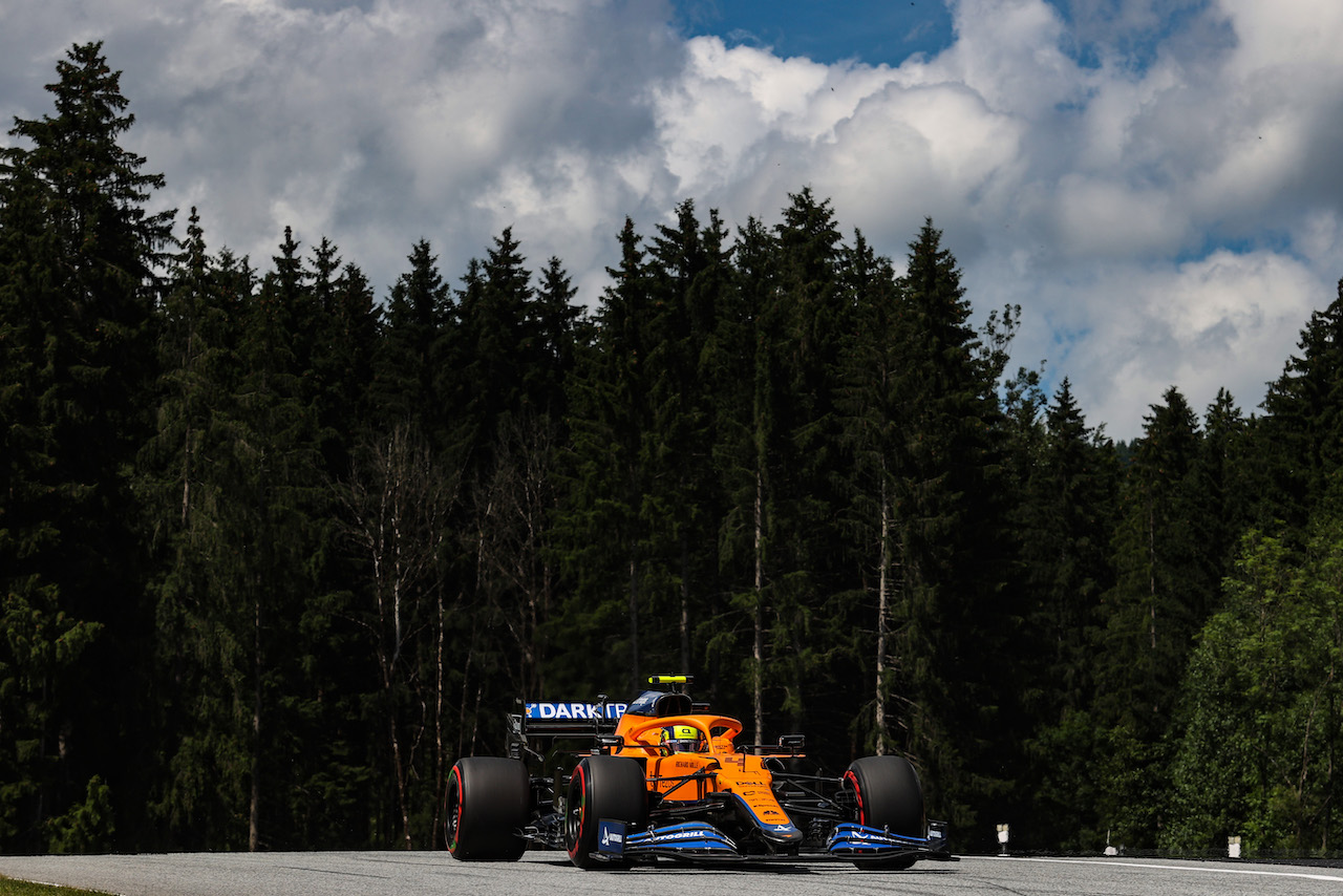 GP STIRIA, Lando Norris (GBR), McLaren F1 Team 
26.06.2021. Formula 1 World Championship, Rd 8, Steiermark Grand Prix, Spielberg, Austria, Qualifiche Day.
- www.xpbimages.com, EMail: requests@xpbimages.com ¬© Copyright: Charniaux / XPB Images