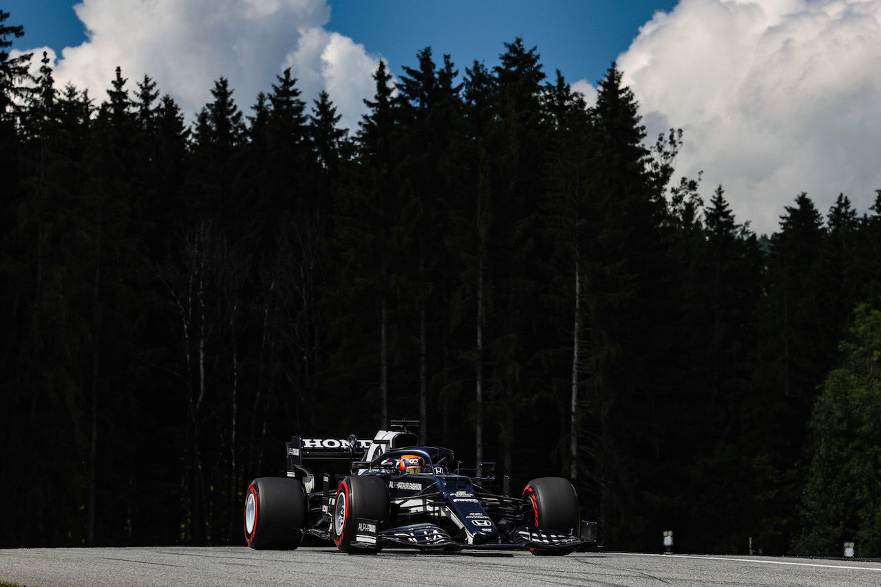 GP STIRIA, Yuki Tsunoda (JPN), Alpha Tauri 
26.06.2021. Formula 1 World Championship, Rd 8, Steiermark Grand Prix, Spielberg, Austria, Qualifiche Day.
- www.xpbimages.com, EMail: requests@xpbimages.com ¬© Copyright: Charniaux / XPB Images