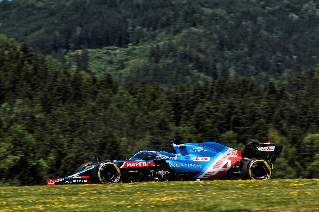 GP STIRIA, Fernando Alonso (ESP) Alpine F1 Team A521.
26.06.2021. Formula 1 World Championship, Rd 8, Steiermark Grand Prix, Spielberg, Austria, Qualifiche Day.
- www.xpbimages.com, EMail: requests@xpbimages.com © Copyright: Batchelor / XPB Images