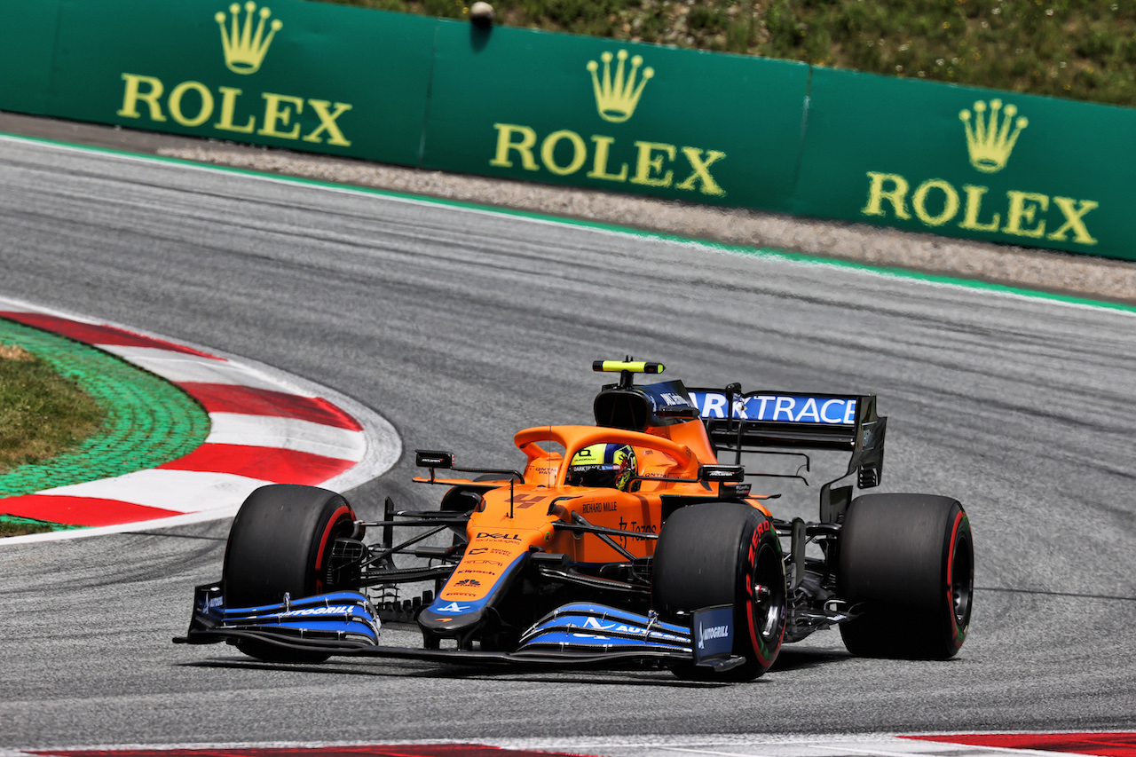 GP STIRIA, Lando Norris (GBR) McLaren MCL35M.
26.06.2021. Formula 1 World Championship, Rd 8, Steiermark Grand Prix, Spielberg, Austria, Qualifiche Day.
- www.xpbimages.com, EMail: requests@xpbimages.com © Copyright: Batchelor / XPB Images