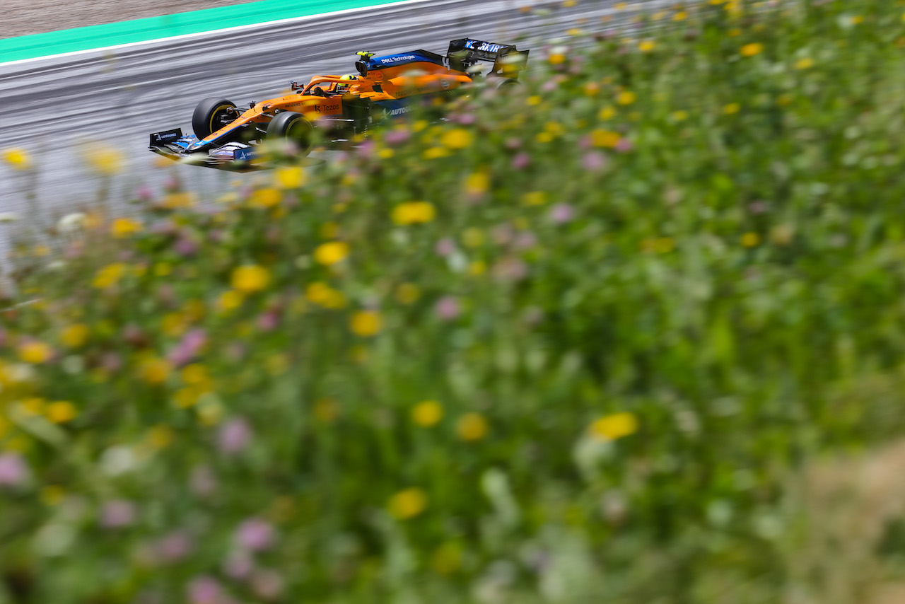 GP STIRIA, Lando Norris (GBR), McLaren F1 Team 
26.06.2021. Formula 1 World Championship, Rd 8, Steiermark Grand Prix, Spielberg, Austria, Qualifiche Day.
- www.xpbimages.com, EMail: requests@xpbimages.com © Copyright: Charniaux / XPB Images