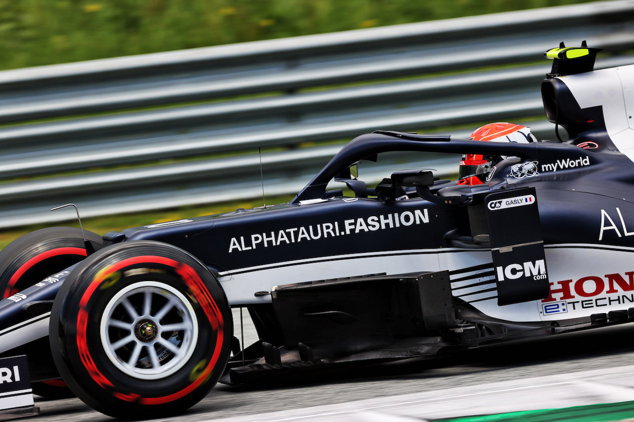 GP STIRIA, Pierre Gasly (FRA) AlphaTauri AT02.
26.06.2021. Formula 1 World Championship, Rd 8, Steiermark Grand Prix, Spielberg, Austria, Qualifiche Day.
- www.xpbimages.com, EMail: requests@xpbimages.com © Copyright: Batchelor / XPB Images