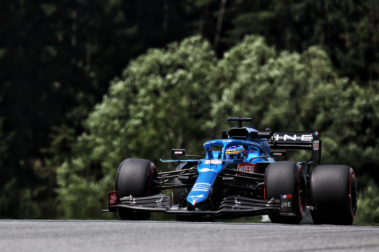 GP STIRIA, Fernando Alonso (ESP) Alpine F1 Team A521.
25.06.2021. Formula 1 World Championship, Rd 8, Steiermark Grand Prix, Spielberg, Austria, Practice Day.
- www.xpbimages.com, EMail: requests@xpbimages.com © Copyright: Batchelor / XPB Images