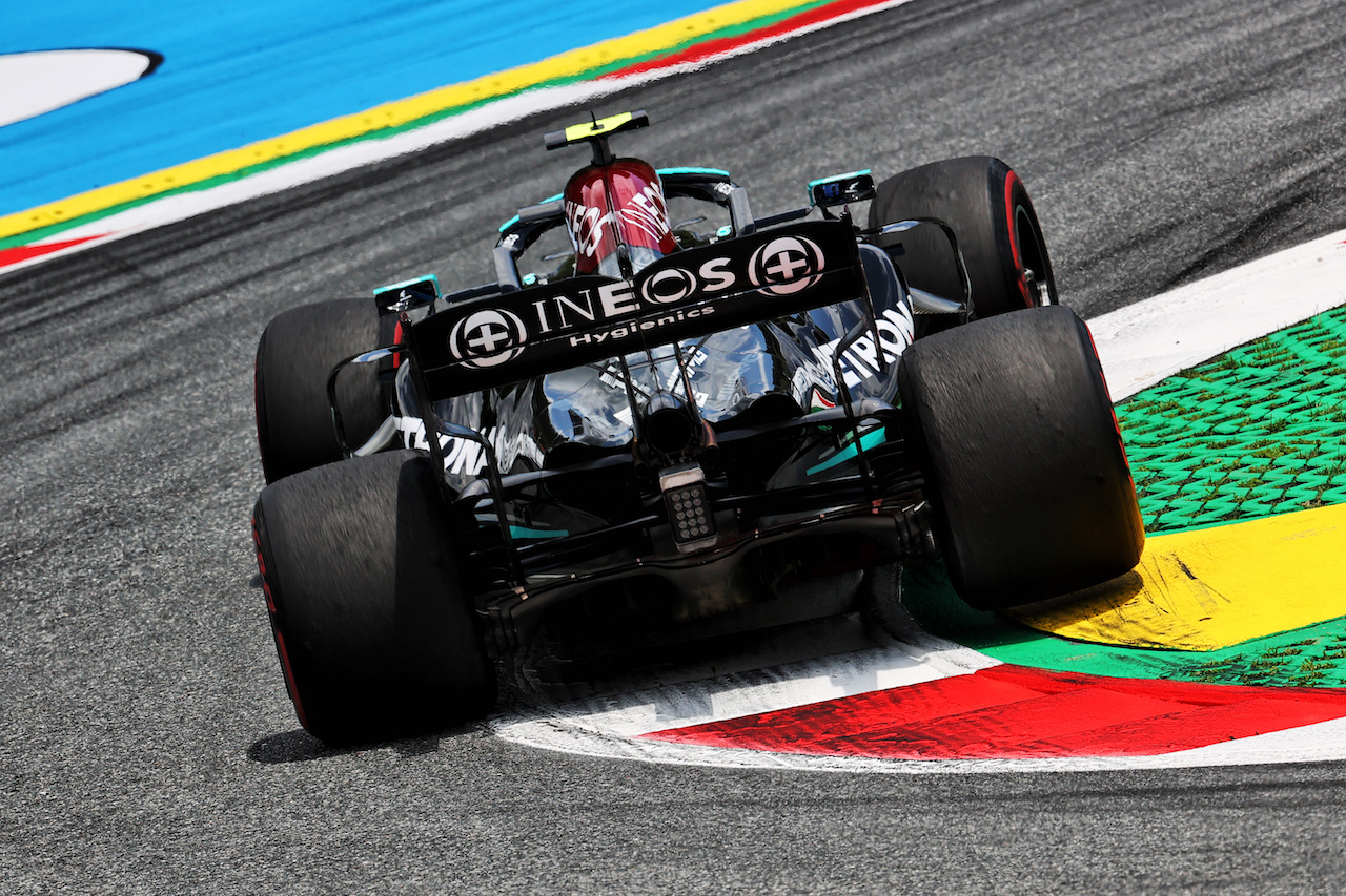 GP STIRIA, Valtteri Bottas (FIN) Mercedes AMG F1 W12.
25.06.2021. Formula 1 World Championship, Rd 8, Steiermark Grand Prix, Spielberg, Austria, Practice Day.
- www.xpbimages.com, EMail: requests@xpbimages.com © Copyright: Batchelor / XPB Images