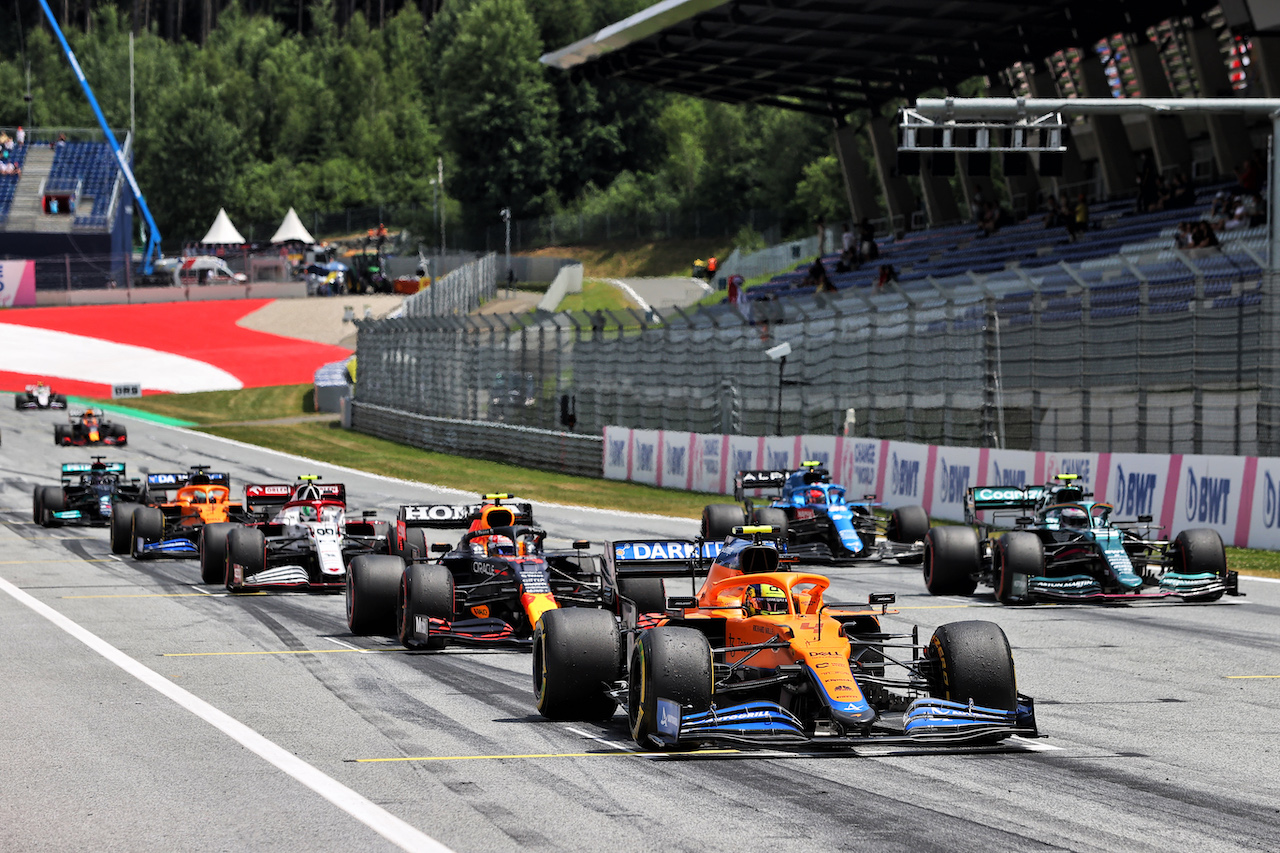 GP STIRIA, Lando Norris (GBR) McLaren MCL35M.
25.06.2021. Formula 1 World Championship, Rd 8, Steiermark Grand Prix, Spielberg, Austria, Practice Day.
- www.xpbimages.com, EMail: requests@xpbimages.com © Copyright: Moy / XPB Images