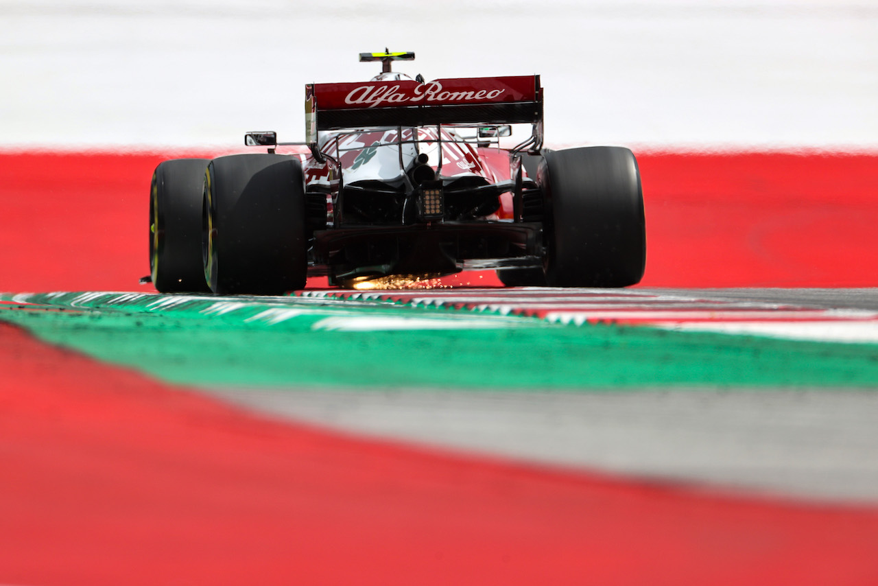 GP STIRIA, Antonio Giovinazzi (ITA), Alfa Romeo Racing 
25.06.2021. Formula 1 World Championship, Rd 8, Steiermark Grand Prix, Spielberg, Austria, Practice Day.
- www.xpbimages.com, EMail: requests@xpbimages.com ¬© Copyright: Charniaux / XPB Images
