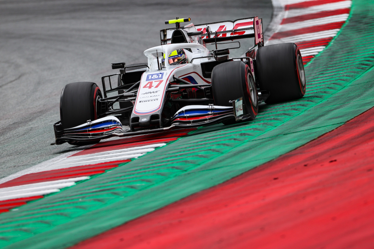 GP STIRIA, Mick Schumacher (GER), Haas F1 Team 
25.06.2021. Formula 1 World Championship, Rd 8, Steiermark Grand Prix, Spielberg, Austria, Practice Day.
- www.xpbimages.com, EMail: requests@xpbimages.com ¬© Copyright: Charniaux / XPB Images