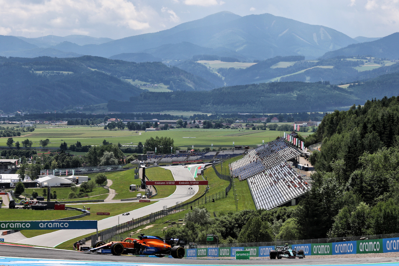 GP STIRIA, Daniel Ricciardo (AUS) McLaren MCL35M.
25.06.2021. Formula 1 World Championship, Rd 8, Steiermark Grand Prix, Spielberg, Austria, Practice Day.
- www.xpbimages.com, EMail: requests@xpbimages.com © Copyright: Batchelor / XPB Images