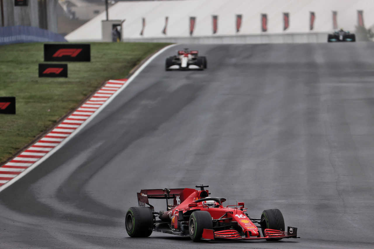 GP TURCHIA, Charles Leclerc (MON) Ferrari SF-21.
10.10.2021. Formula 1 World Championship, Rd 16, Turkish Grand Prix, Istanbul, Turkey, Gara Day.
- www.xpbimages.com, EMail: requests@xpbimages.com © Copyright: Batchelor / XPB Images