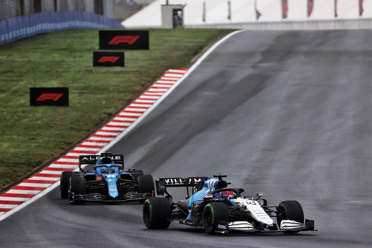 GP TURCHIA, George Russell (GBR) Williams Racing FW43B.
10.10.2021. Formula 1 World Championship, Rd 16, Turkish Grand Prix, Istanbul, Turkey, Gara Day.
- www.xpbimages.com, EMail: requests@xpbimages.com © Copyright: Batchelor / XPB Images