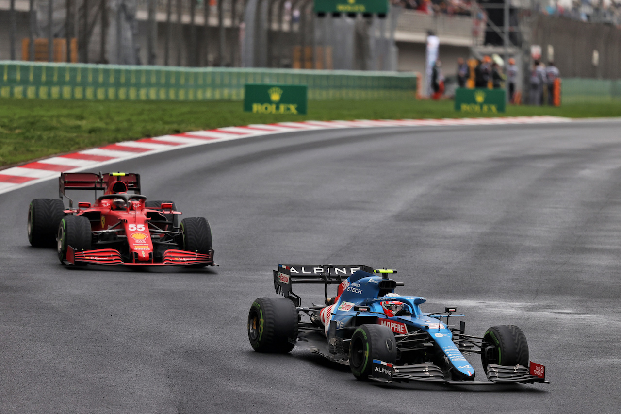 GP TURCHIA, Esteban Ocon (FRA) Alpine F1 Team A521.
10.10.2021. Formula 1 World Championship, Rd 16, Turkish Grand Prix, Istanbul, Turkey, Gara Day.
- www.xpbimages.com, EMail: requests@xpbimages.com © Copyright: Moy / XPB Images