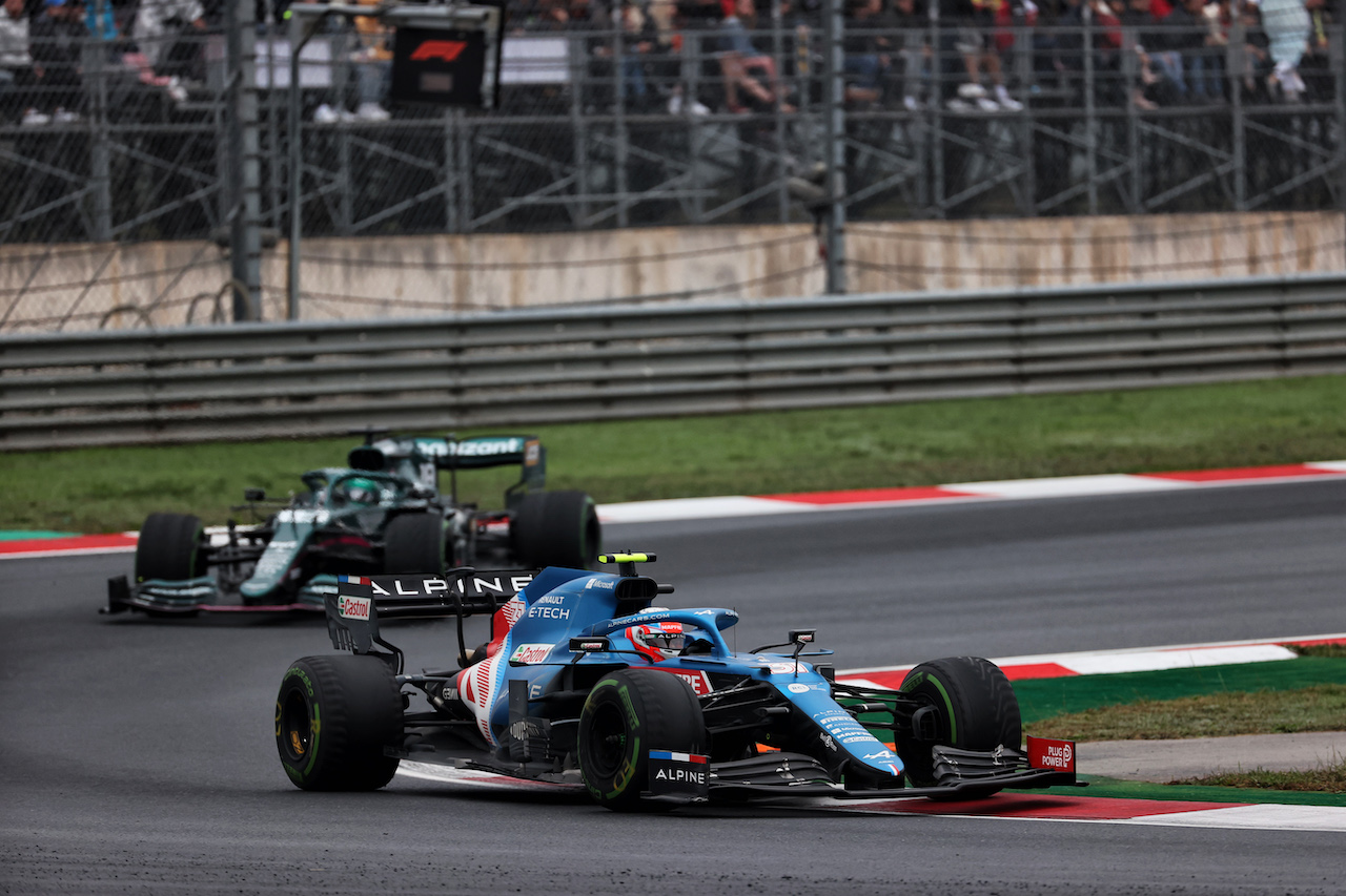 GP TURCHIA, Esteban Ocon (FRA) Alpine F1 Team A521.
10.10.2021. Formula 1 World Championship, Rd 16, Turkish Grand Prix, Istanbul, Turkey, Gara Day.
- www.xpbimages.com, EMail: requests@xpbimages.com © Copyright: Batchelor / XPB Images
