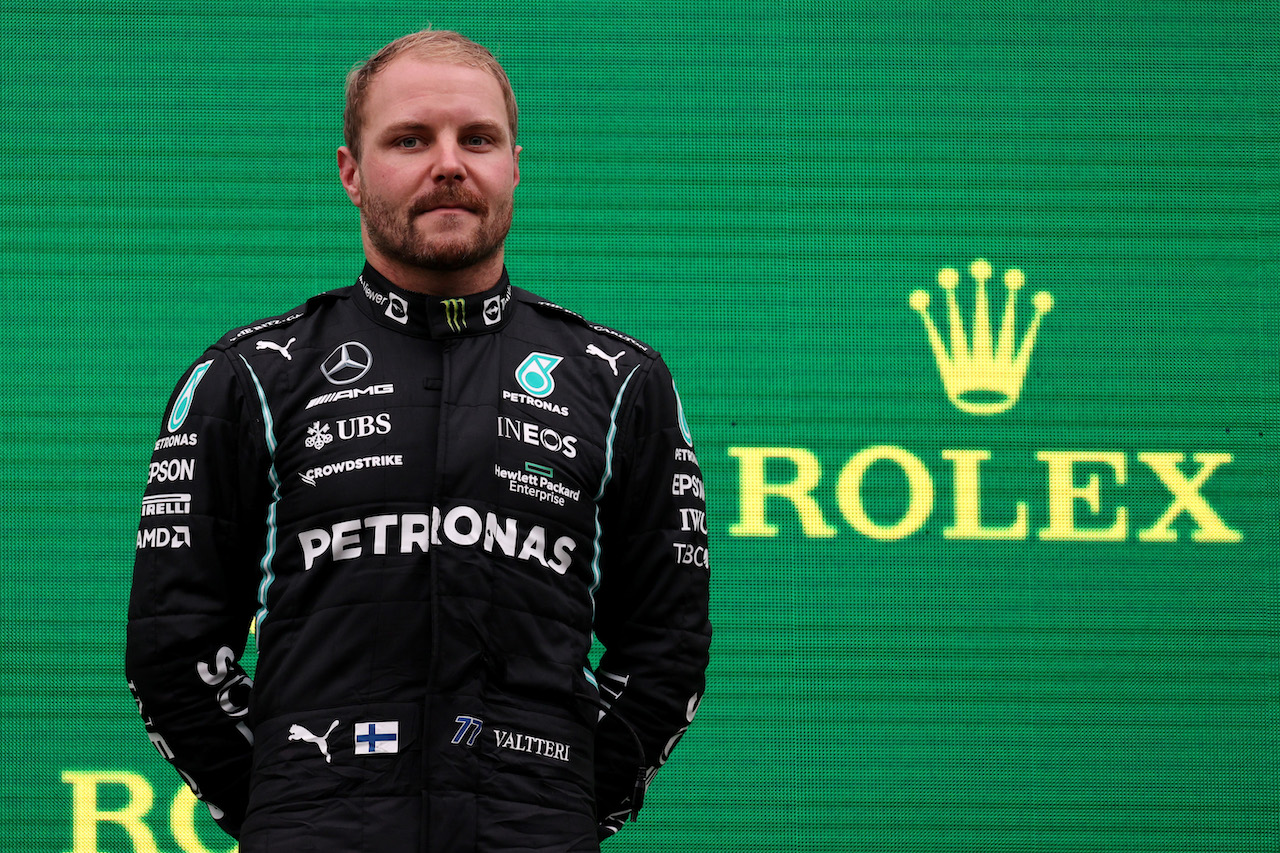 GP TURCHIA, 1st place Valtteri Bottas (FIN) Mercedes AMG F1.
10.10.2021. Formula 1 World Championship, Rd 16, Turkish Grand Prix, Istanbul, Turkey, Gara Day.
- www.xpbimages.com, EMail: requests@xpbimages.com © Copyright: Batchelor / XPB Images