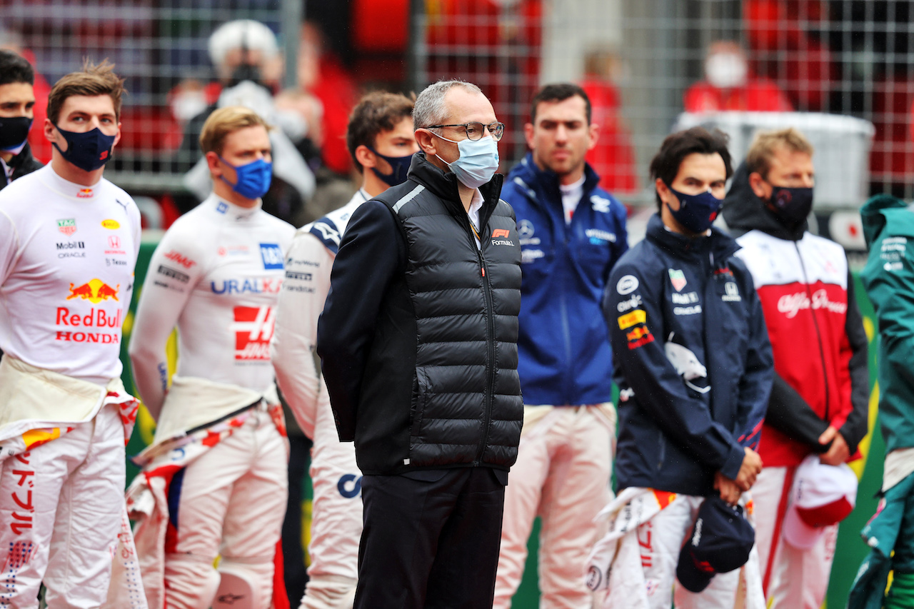 GP TURCHIA, Stefano Domenicali (ITA) Formula One President e CEO on the grid.
10.10.2021. Formula 1 World Championship, Rd 16, Turkish Grand Prix, Istanbul, Turkey, Gara Day.
- www.xpbimages.com, EMail: requests@xpbimages.com © Copyright: Moy / XPB Images