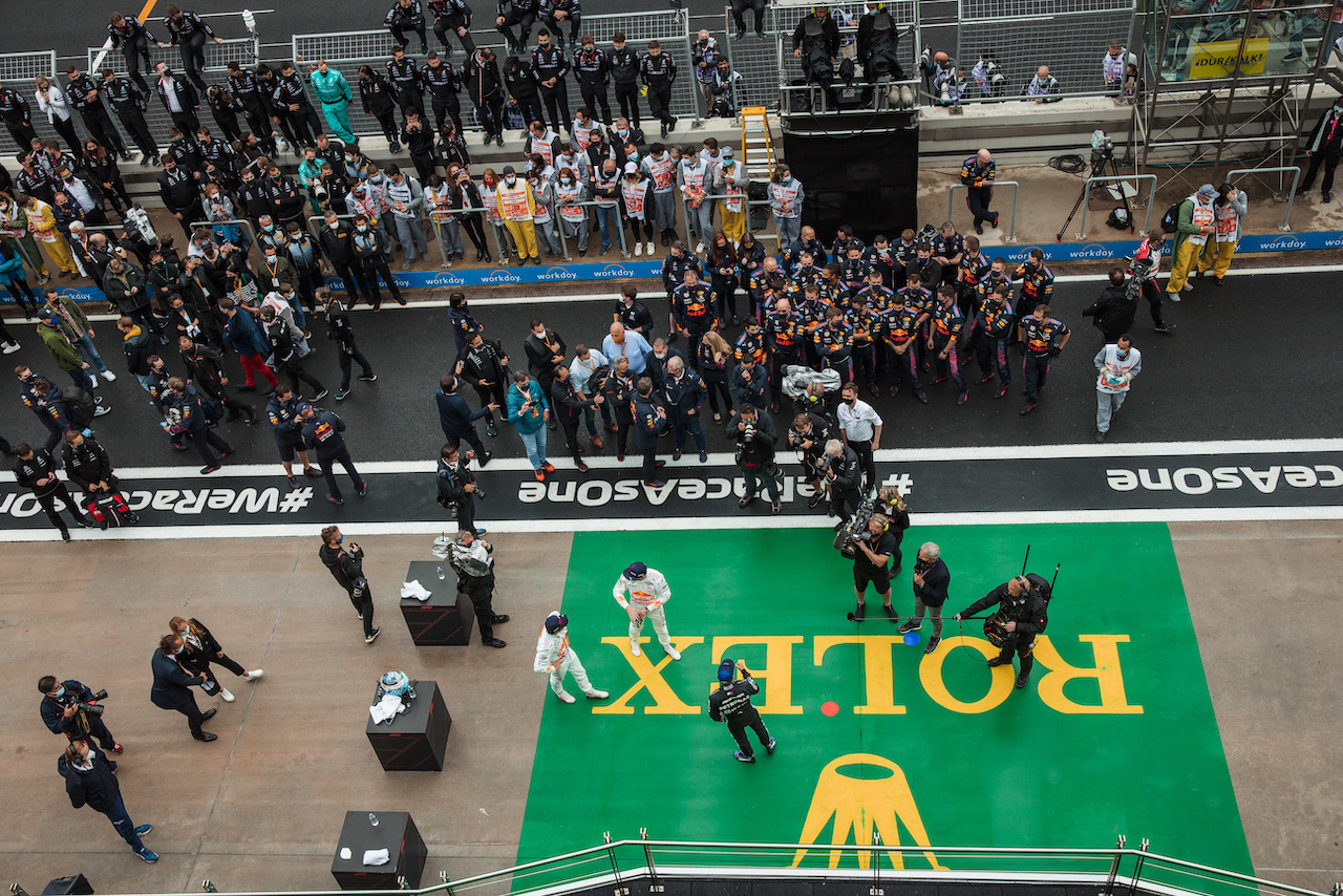 GP TURCHIA, The podium: Max Verstappen (NLD) Red Bull Racing, second; Valtteri Bottas (FIN) Mercedes AMG F1, vincitore; Sergio Perez (MEX) Red Bull Racing, third.
10.10.2021. Formula 1 World Championship, Rd 16, Turkish Grand Prix, Istanbul, Turkey, Gara Day.
- www.xpbimages.com, EMail: requests@xpbimages.com © Copyright: Bearne / XPB Images