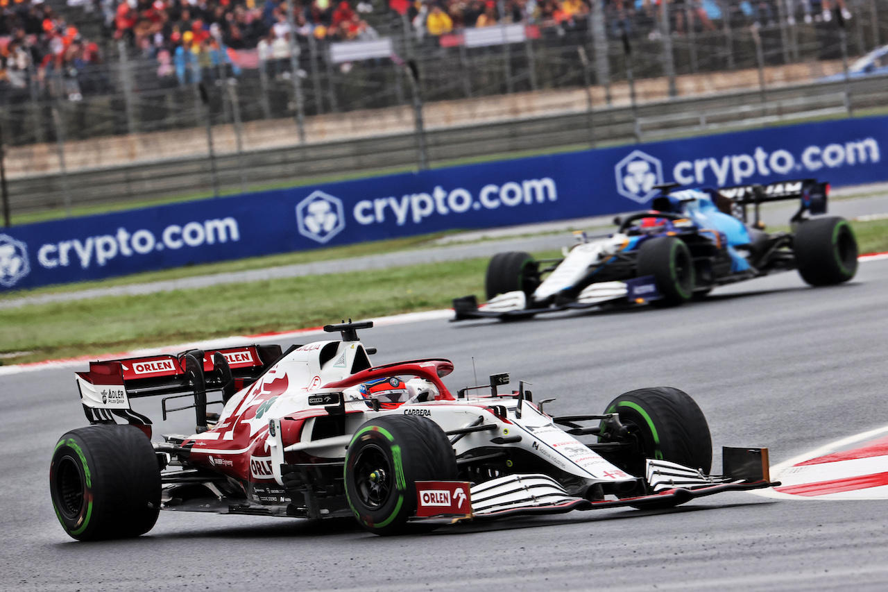 GP TURCHIA, Kimi Raikkonen (FIN) Alfa Romeo Racing C41.
10.10.2021. Formula 1 World Championship, Rd 16, Turkish Grand Prix, Istanbul, Turkey, Gara Day.
- www.xpbimages.com, EMail: requests@xpbimages.com © Copyright: Batchelor / XPB Images