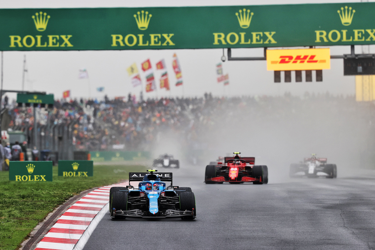GP TURCHIA, Esteban Ocon (FRA) Alpine F1 Team A521.
10.10.2021. Formula 1 World Championship, Rd 16, Turkish Grand Prix, Istanbul, Turkey, Gara Day.
- www.xpbimages.com, EMail: requests@xpbimages.com © Copyright: Moy / XPB Images